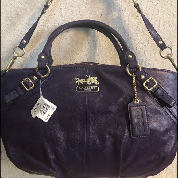 Authentic Coach - Picture 3 of 8